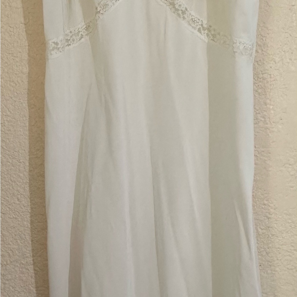 Vanity Fair Cream Lace Midi Dress